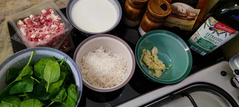 🥓 Tejszínes-Baconös-Spenótos Gnocchi (Mónika módra) – 7. lépés